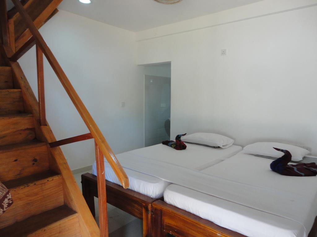 Yoho Hotel Arugambay Beach Inn Arugam Bay Habitación foto